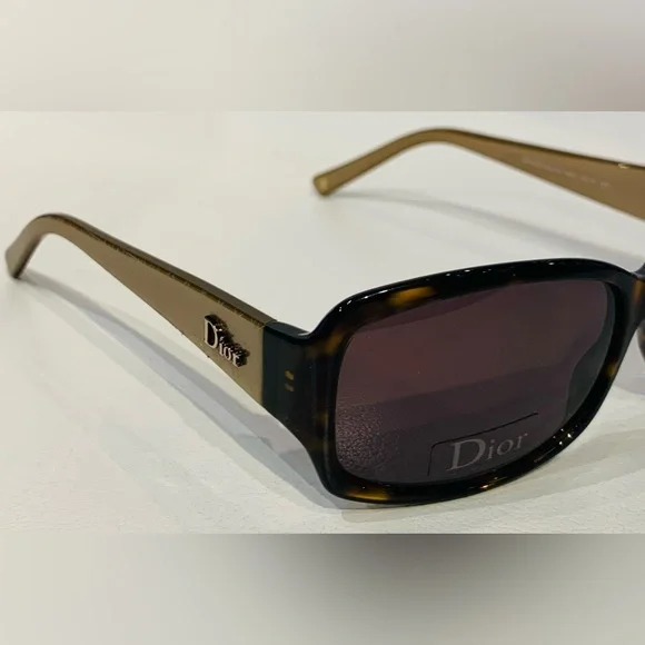 New Christian Dior Sunglasses - Picture 13 of 14